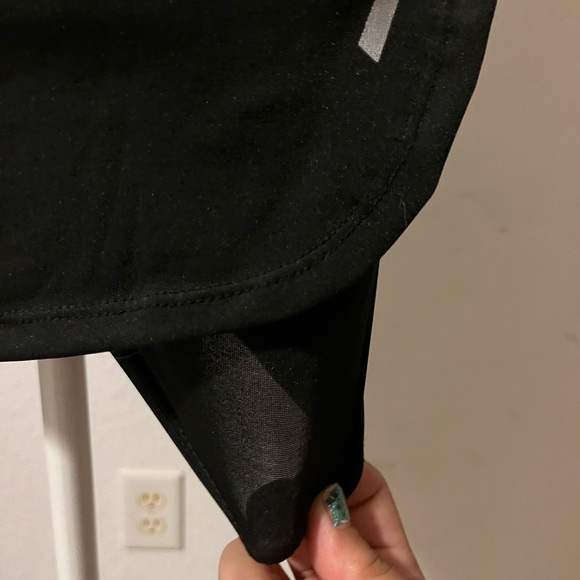 Sports bra and matching walking or jogging shorts Size small/medium - Picture 3 of 12